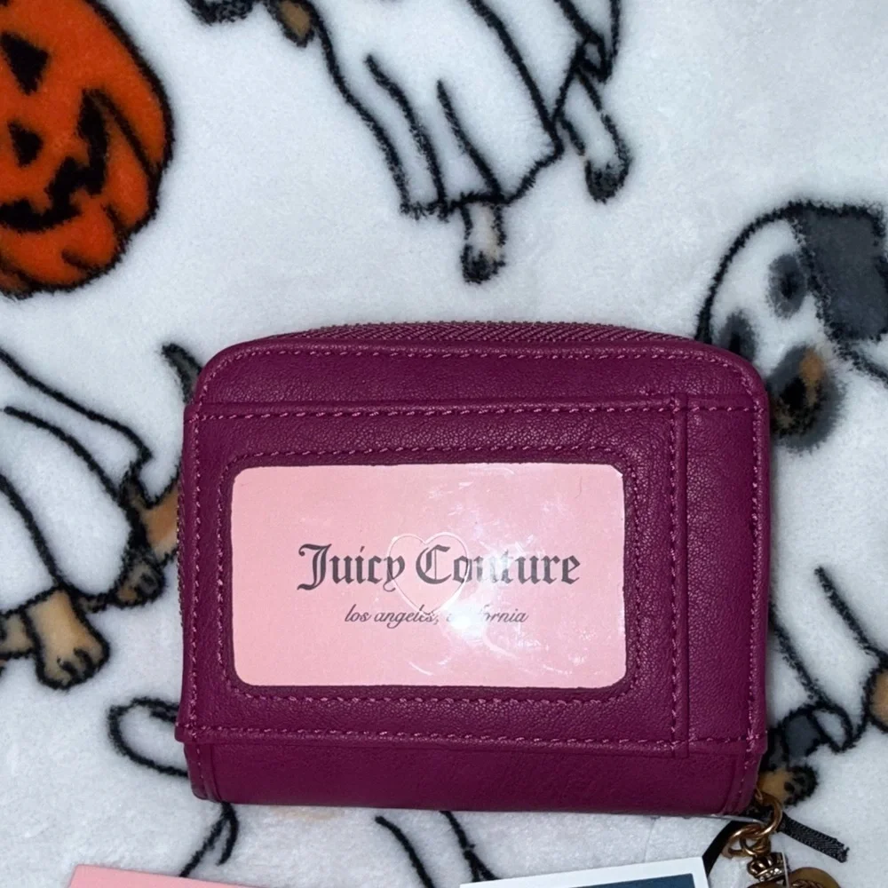 NWT Juicy Couture Juicy Romance Coin Zip Around Wallet in Plum Berry